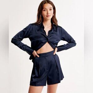 Abercrombie High Rise Satin Pull on Shorts in Navy